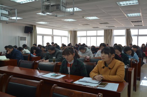 MK体育举行“深入学习贯彻谢伏瞻书记 在MK体育宣讲党的十九大精神专题党课报告精神” 专题辅导报告