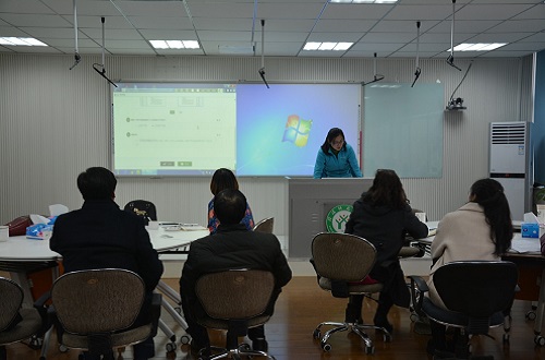 MK体育举办“混合式教学背景下的网络空间建设”教学沙龙活动